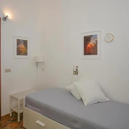 4 Bedroom Lovely In