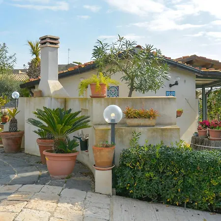 4 Bedroom Lovely In